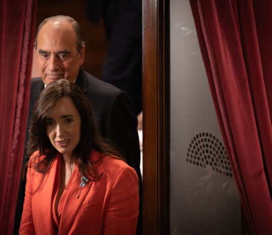 En una jugada con alto riesgo político, Francos irá al Senado el jueves próximo