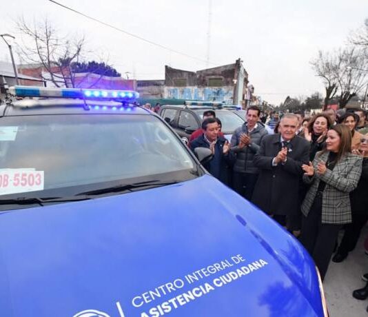 Jaldo inauguró obras en Bella Vista y entregó vehículos