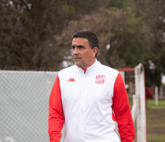 ¿Cómo le jugaría Mariano Campodónico a River?