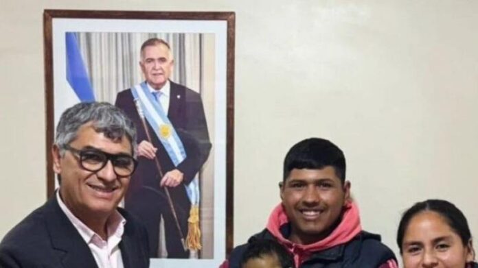 Ainoa-viajo-desde-Tucuman-a-Buenos-Aires-para-recibir-tratamiento.jpg