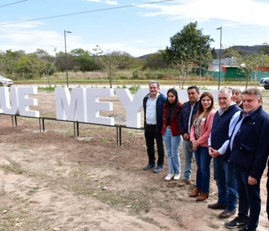 El Cadillal: Jaldo recorrió obras comunitarias en el Parque Meyer