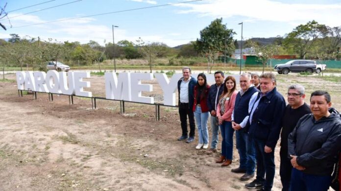 El-Cadillal-Jaldo-recorrio-obras-comunitarias-en-el-Parque-Meyer.jpg