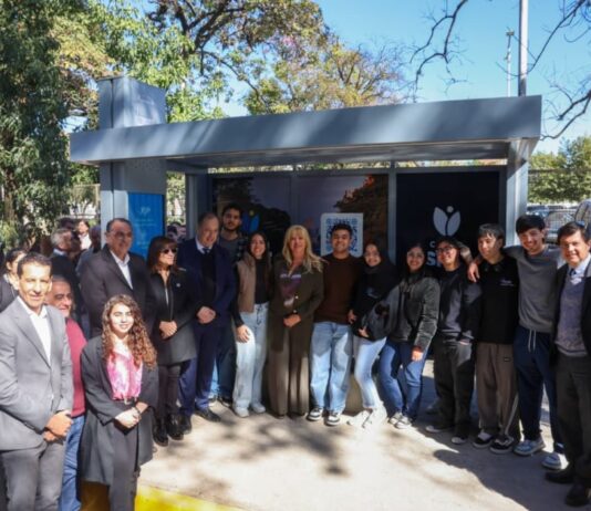 Chahla habilitó nuevos Corredores Seguros que beneficiarán a docentes y alumnos de dos universidades