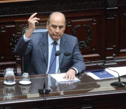 Guillermo Francos en Diputados, en vivo: su presentación en medio del caso de las presuntas coimas