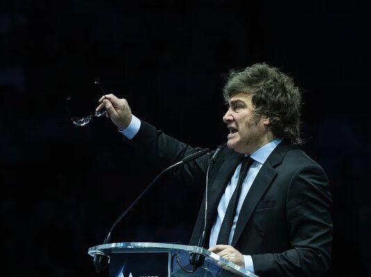 Milei vetó las leyes de aumento a jubilados y emergencia en discapacidad