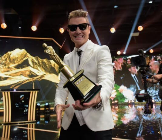 Santiago del Moro se llevó el Oro en los Premios Martín Fierro 2025