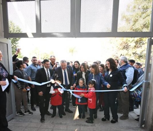 Jaldo inauguró una escuela de Nivel Inicial y un centro tecnológico en La Florida