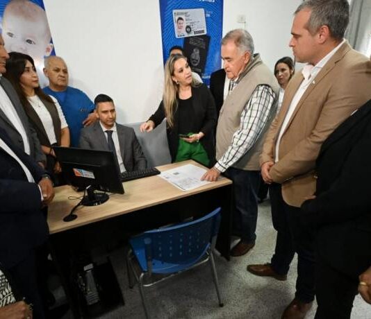 Jaldo recorrió el Centro de Documentación Rápida en Cebil Redondo