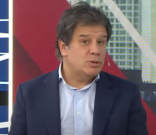 Facundo Manes cuestionó la baja temporal de las retenciones que dispuso Milei