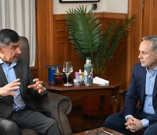 Acevedo y Cabral analizaron el avance de obra en distintos emprendimientos habitacionales