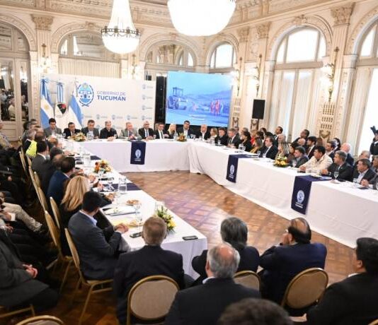 Jaldo encabezó una reunión de gabinete y destacó los logros de los primeros dos años de gestión