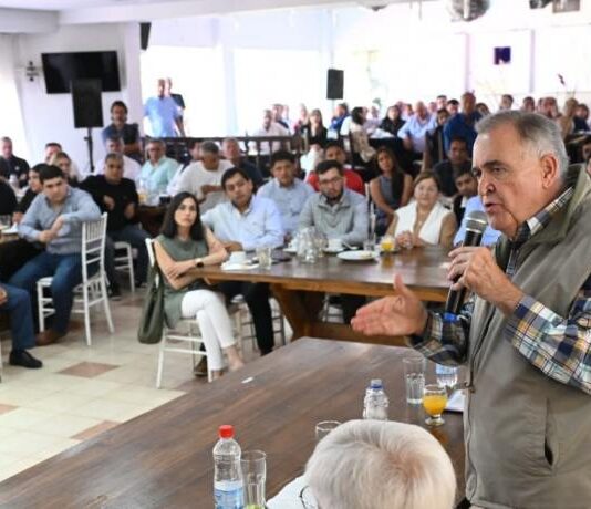 Jaldo mantuvo una reunión de trabajo con delegados comunales de toda la provincia
