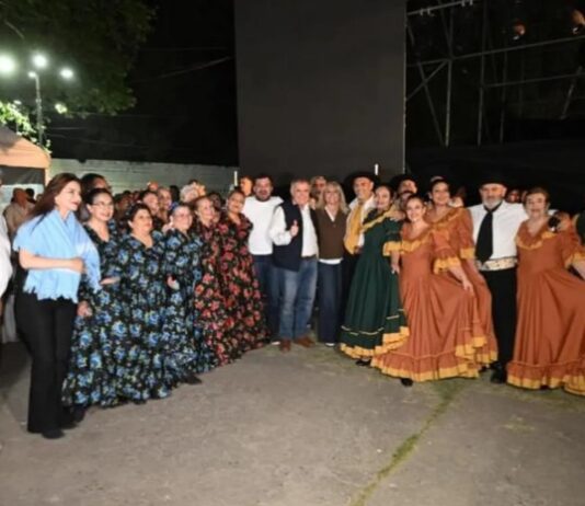 Osvaldo Jaldo visitó el Festival Nacional «Monteros de la Patria»