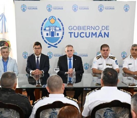 Jaldo ordenó bajas y exigió informes sobre todas las regionales policiales