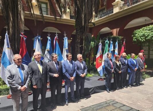 Jaldo participó de la reunión de los gobernadores del Norte Grande