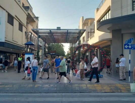 Comercio en Tucumán: cómo será el horario de atención este miércoles