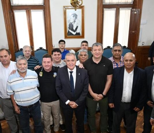 El gobierno asistirá con 1.000 millones de pesos al plan interzafra provincial