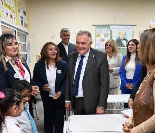 Jaldo confirmó que el bono también alcanzará a docentes privados y a policías retirados