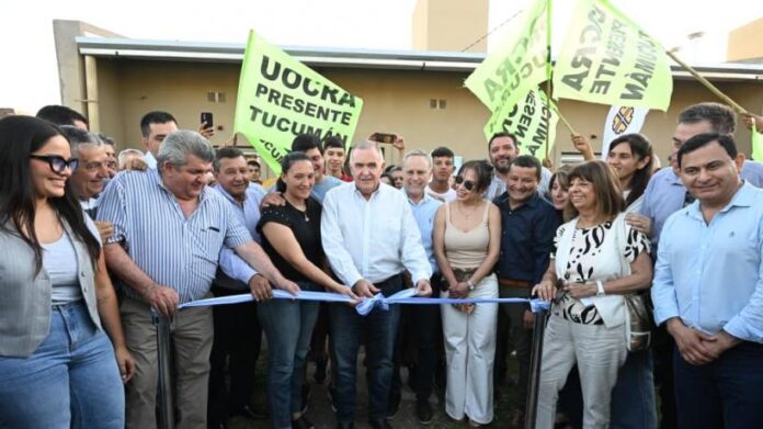 Jaldo-entrego-viviendas-e-inauguro-obras-de-infraestructura-y-espacios.jpeg