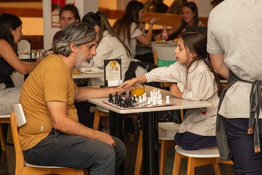 Pablo Donzelli: «Nuestro desafío es ampliar la masa de lectores»