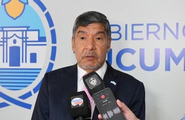 acevedo-13-01.jpg