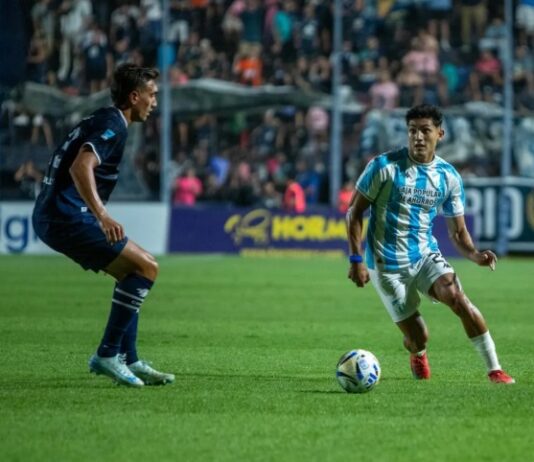 Atlético Tucumán visita a Sarmiento en busca de su primer triunfo