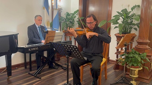 Combinación perfecta: Música de Vivaldi, poesía de Hilda García y la magia de la Sala Lazarte