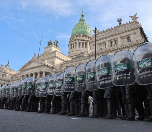 El Gobierno pide a los periodistas no estar en lugares de conflicto durante la cobertura de la reforma laboral