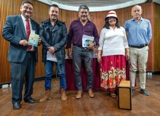 Tras la espectacular triple presentación de sus libros María Julia Lisi brindó su agradecimiento