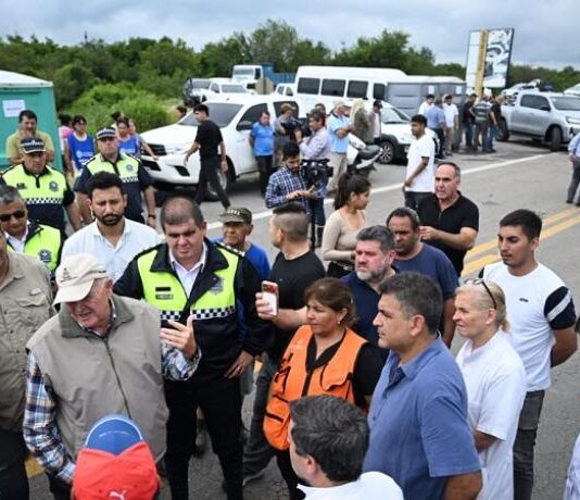 Jaldo recorrió La Madrid y supervisó la asistencia a las familias afectadas por la inundación