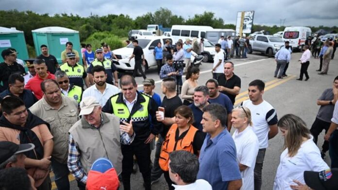 Jaldo-recorrio-La-Madrid-y-superviso-la-asistencia-a-las.jpg