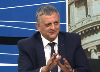 Marín criticó a Kicillof por cuestionar que Milei utilice el mameluco de YPF