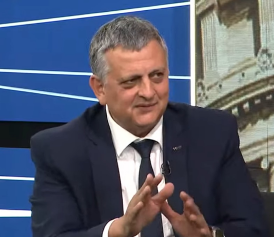 Marín criticó a Kicillof por cuestionar que Milei utilice el mameluco de YPF