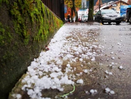Anuncian lluvias intensas, ráfagas y granizo para este jueves en Tucumán