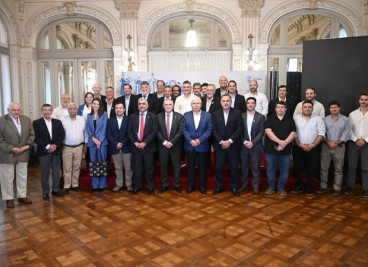 Jaldo encabezó la reunión regional para planificar la zafra 2026