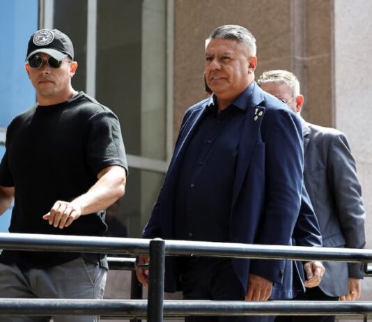 Piden agravar la acusación contra Tapia y Toviggino por la multimillonaria retención de aportes