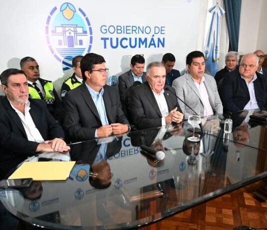 El Gobernador expresó condolencias a las familias de las víctimas del temporal en Tucumán