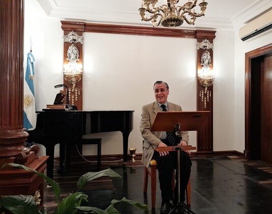 La Sala Lazarte renueva su luminosa propuesta poético musical por toda la semana