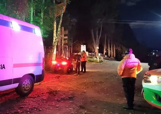 Una familia rusa hacía trekking en Bariloche y se les cayó el bebé
