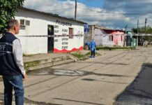 murió un hombre tras recibir cuatro disparos