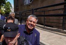 La justicia autorizó a Chiqui Tapia poder salir del país