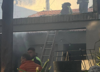 Bomberos Voluntarios de Yerba Buena controlaron un incendio en una vivienda