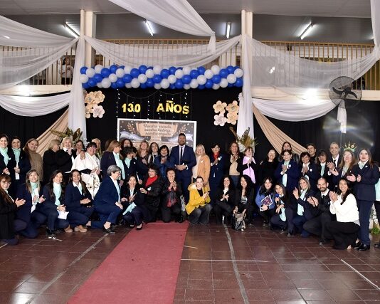La Escuela Rivadavia cumplió sus primeros jóvenes 130 años a puro festejo