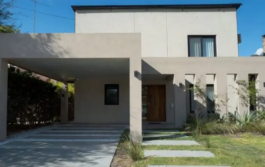 Un contratista declaró que Adorni gastó USD 245 mil para refaccionar su casa del country Indio Cuá