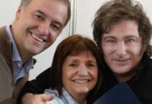 Javier Milei y sus medidas, en vivo: Adorni dio una conferencia de prensa y fue respaldado por el Presidente