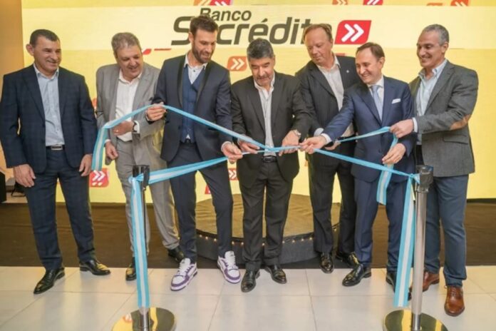 inauguracion-en-tucuman-del-banco-sucredito-en-la-BYSL4CDKIJGJDDLR4KIWXPWFHE.jpeg