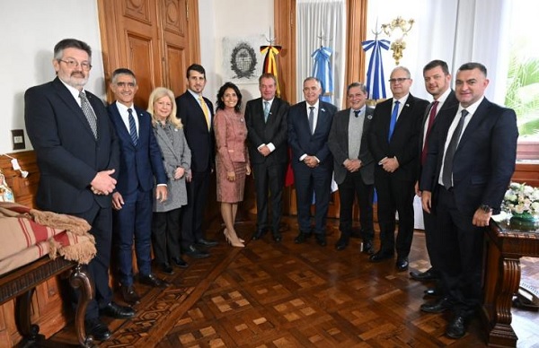 jaldo-embajadores.jpg