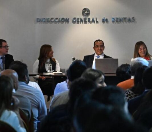 La Dirección de Innovación capacita a Rentas en IA aplicada a la gestión documental pública
