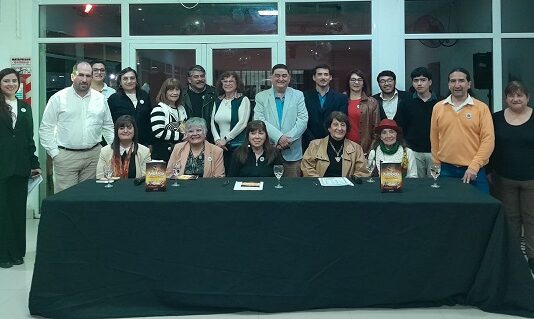 La «Antología Letras de Fuego» generó un banquete narrativo en el Complejo de ATEP