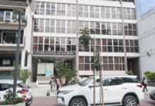 Condenan a dos mujeres que vaciaron la cuenta bancaria a una comerciante